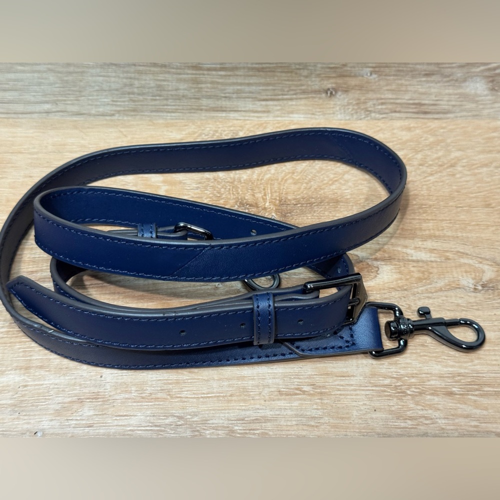 NEW Aimee Kestenberg Italian Leather Crossbody - Phoenix - Picture 10 of 13